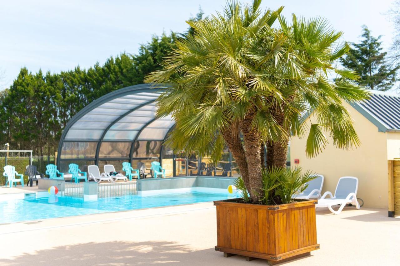 Camping Les Carolins Saint-Lo-d'Ourville Exterior photo